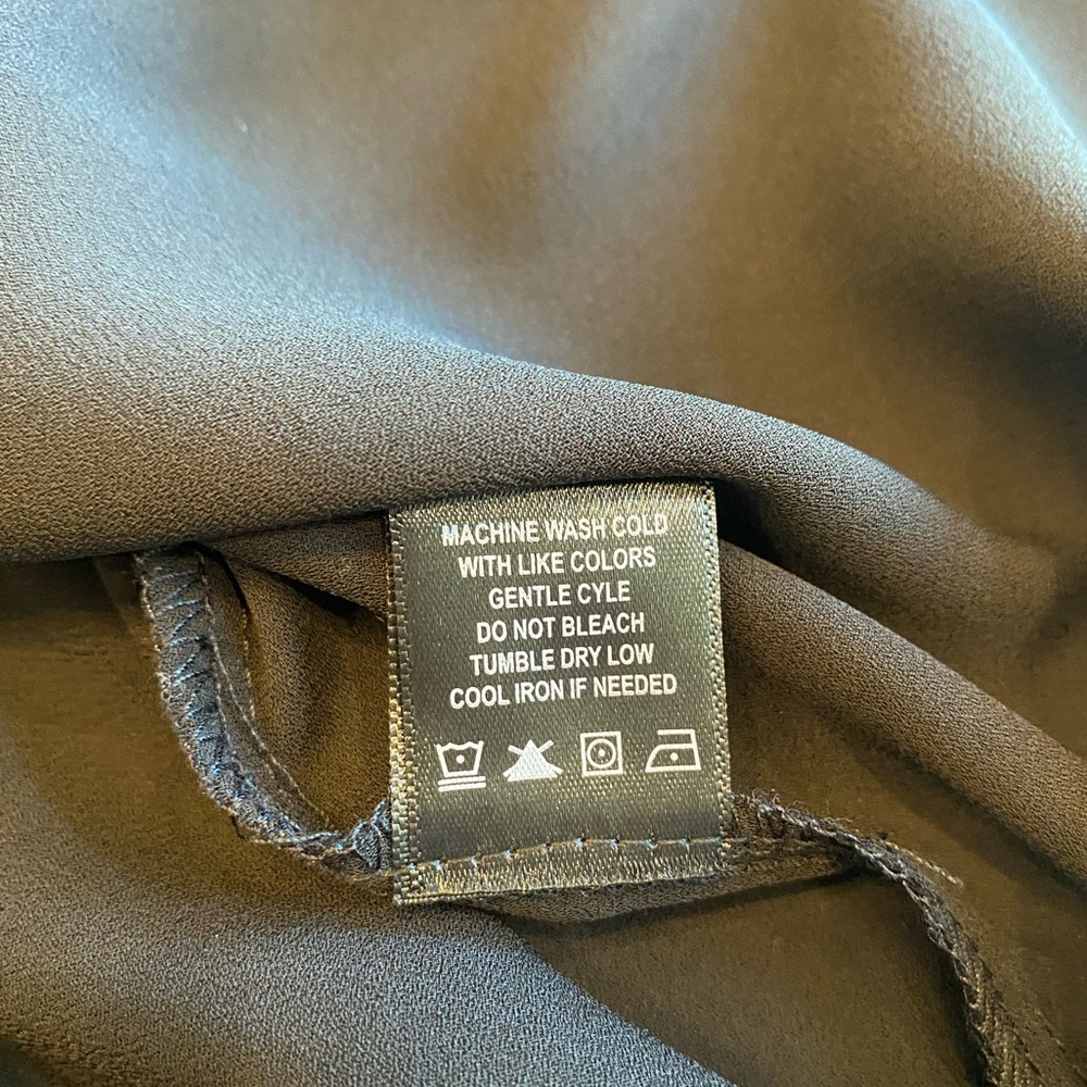 28th and Park Black Long Sleeve Blouse, Small, Never Worn - Picture 7 of 8
